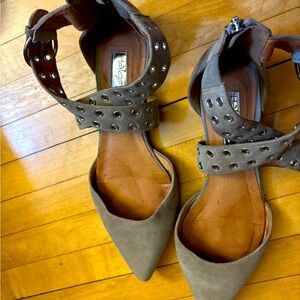 Halogen suede point toe flats